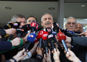 DEM Parti ‘süreç’ için kapsamlı açıklama tarihi verdi