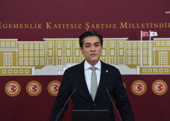 Buğra Kavuncu, Ümit Özdağ’a açtığı davayı geri çekti