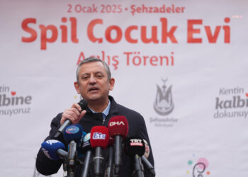 Özel’den Erdoğan’a: “Bu ülkedeki yoksulları sana ezdirmeyeceğim”