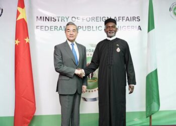 Çin Dışişleri Bakanı: Çin ve Nijerya’nın birbirlerine verdiği sıkı destek sürdürülmeli
