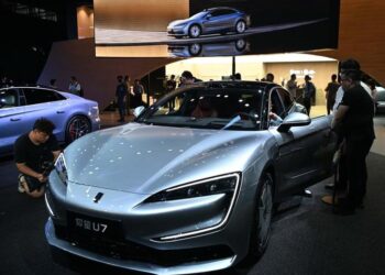 Çin’de otomobil üretimi ve satışları 2024’te rekor kırdı