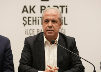 Şamil Tayyar: “Turizm Bakanı artık AKP için taşınması ağır bir yüktür”