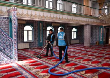Balıkesir’de camiler, Ramazan’a hazırlanıyor