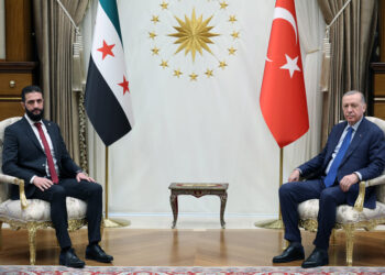 Cumhurbaşkanı Erdoğan, Ahmed Şara ile bir araya geldi