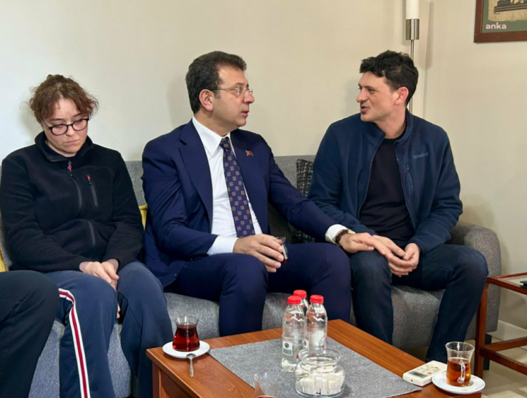 İmamoğlu’ndan Minguzzi ailesine başsağlığı ziyareti