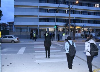 Balıkesir Büyükşehir Belediyesi’nden okul önlerine sinyalizasyon sistemi