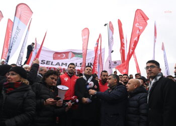 Özgür Çelik: “Filistin davasını araç olarak kullanan Erdoğan neden suskundur”
