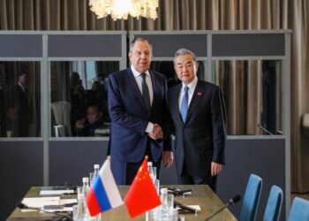 Çin ve Rusya Dışişleri Bakanları ikili ilişkileri görüştü