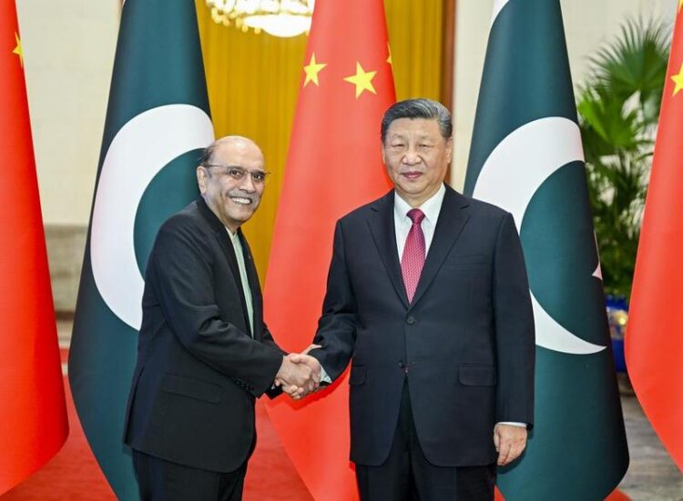 Çin Cumhurbaşkanı Xi, Pakistan Cumhurbaşkanı Zerdari ile görüştü