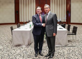 Çin Dışişleri Bakanı Wang: İkili ilişkilerde daha somut sonuçlar elde etmek için İspanya’yla çalışmaya hazırız