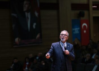 Naci Görür: Bir kentin sadece binasını yapmakla o kenti depreme hazırlayamazsınız