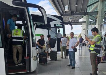 Biletsiz yolcu taşıyana 85 bin liraya kadar ceza