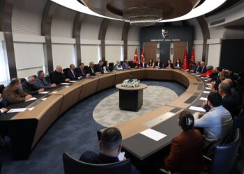 CHP’ye destek ziyaretleri sürüyor