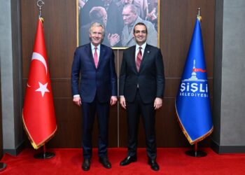 Eski Almanya Cumhurbaşkanı Wulff, Şişli Belediye Başkanını Şahan’ı ziyaret etti