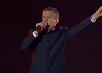 Özgür Özel Saraçhane’den seslendi: “Erdoğan var mısın karşımıza çıkmaya”