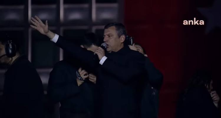 Özgür Özel: “Bundan sonra sokaklardayız meydanlardayız”