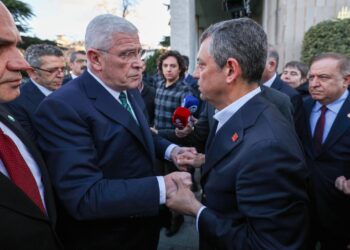 Özel ve Dervişoğlu Saraçhane’de bir araya geldi