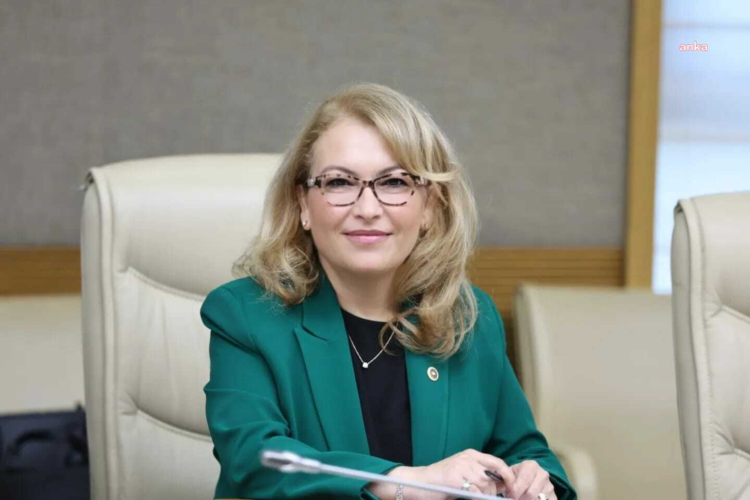 CHP’den, çocukların internet ortamında korunması için araştırma önergesi