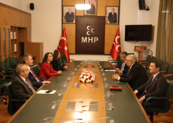 DEM Parti heyetinden MHP’ye TBMM’de ziyaret…