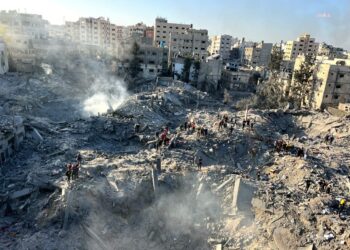 İsrail’in Gazze’ye saldırıları yeniden başladı… Ölenlerin sayısı artıyor
