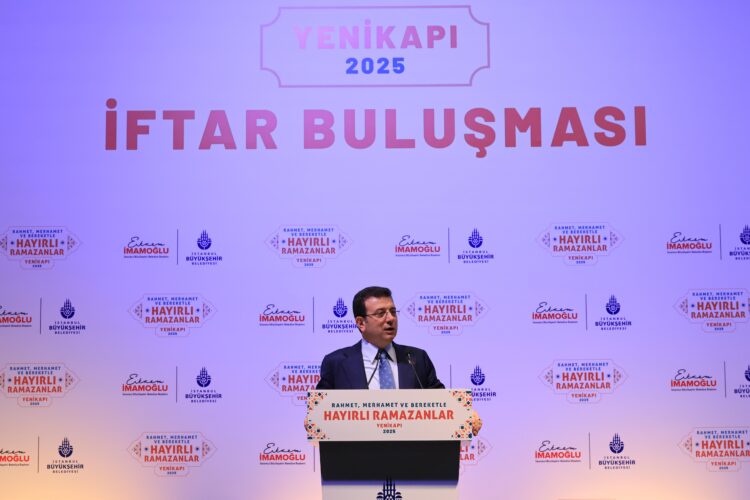 İmamoğlu muhtarlarla buluştu