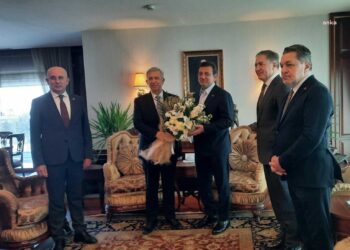 Ekrem İmamoğlu ile Mansur Yavaş bir araya geldi
