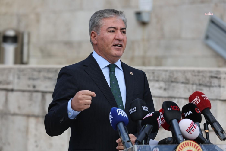 CHP’li Emir TSK’daki istifaları değerlendirdi