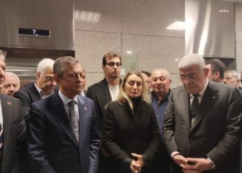 Özgür Özel, Dilek İmamoğlu ve Müsavat Dervişoğlu Çağlayan’da
