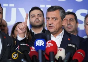 “Cumhuriyeti tarihinin en önemli demokrasi gecelerinden bir tanesi olacak”