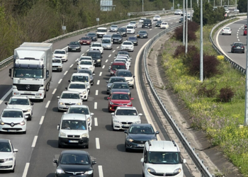 TÜİK açıkladı: Trafiğe kayıt yaptıran araç sayısında düşüş… 
