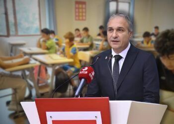 Uygur vakfındaki taciz skandalı Meclis’e taşındı!