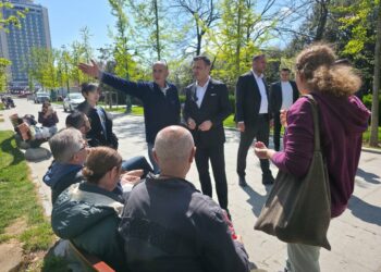 Özgür Çelik Gezi Parkı’ndan seslendi: “Belediye başkanlarımızı serbest bırakın”