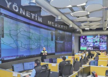 İETT tüm yöneticileriyle sahada