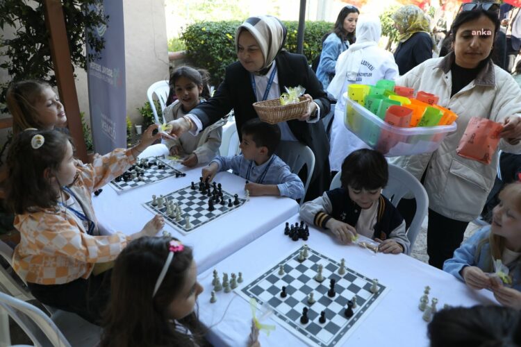 Eyüpsultan Belediyesi, 4-6 Yaş Satranç Projesi’ni tanıttı
