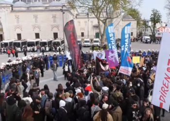 Öğrencilerin Saraçhane yürüyüşüne polis engeli
