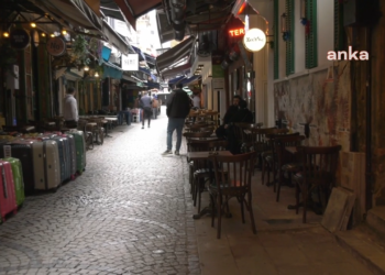 İstanbul’da yurttaşlardan boykota destek: “Cep bizim cebimiz” 