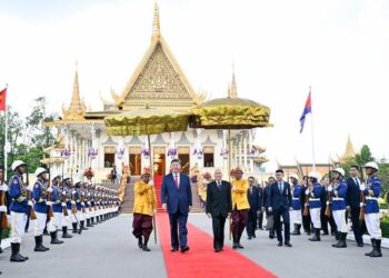 Xi: Çin ve Kamboçya, eşitlik, karşılıklı güven ve kazan-kazan işbirliğine örnek teşkil ediyor