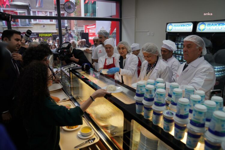 Bakırköy Kent Lokantası hizmete açıldı