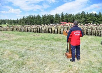 Balıkesir İtfaiyesi’nden askeri personele yangına ilk müdahale eğitimi