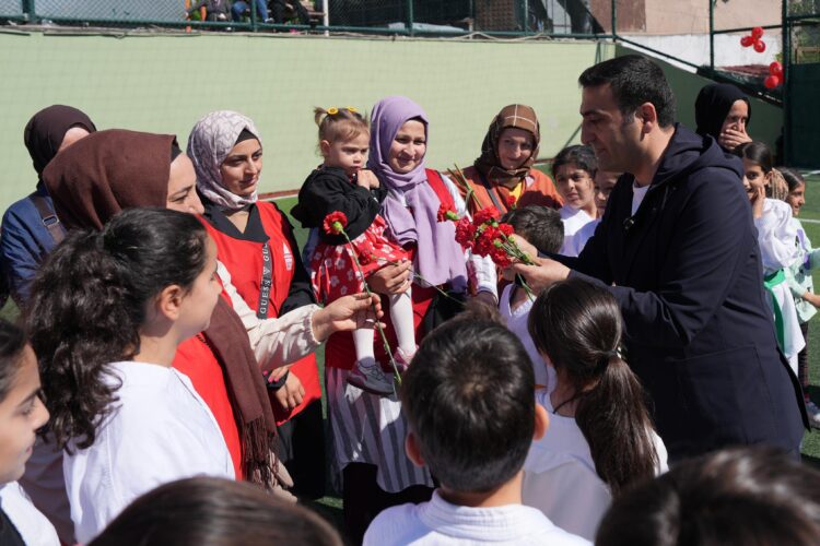Beyoğlu’nda Anneler Günü renkli etkinliklerle kutlandı