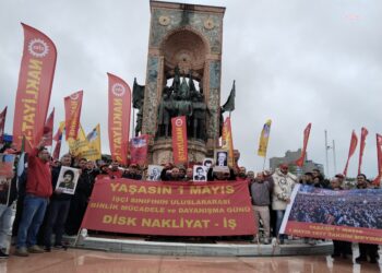 Güvenlik önlemlerine rağmen işçi sendikaları, 1 Mayıs ‘ta Taksim’deydi