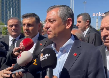 Özgür Özel, Sırrı Süreyya Önder’in cenaze töreni için AKM’de