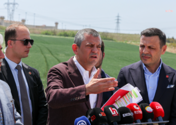 Özgür Özel: “Çoğunluk enerjisinin verdiği güçle bu dijital darbeye de direniriz”