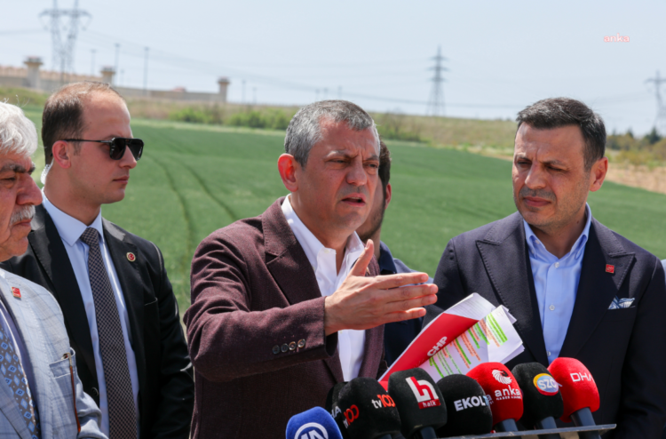 Özgür Özel: “Çoğunluk enerjisinin verdiği güçle bu dijital darbeye de direniriz”