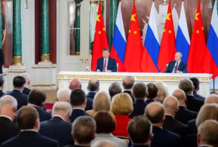 Xi Jinping ve Vladimir Putin’den işbirliği mesajı