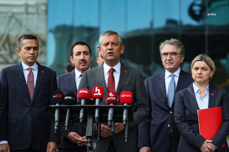 TİSK’i ziyaret eden Özel: “Tüm paydaşlarla bir araya gelmeye devam edeceğiz”