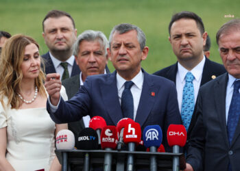 Özgür Özel: “Bizim boğazımızdan bir lokma kamu malı geçmemiştir”