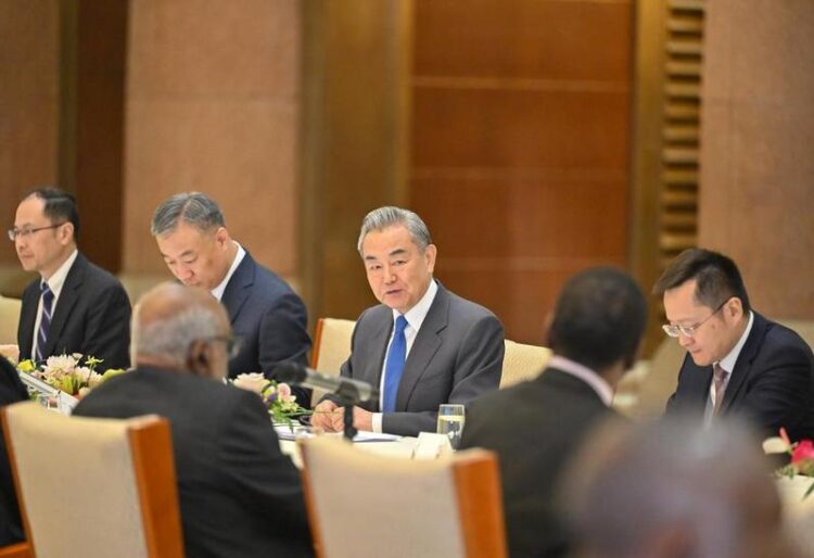 Çin Dışişleri Bakanı Wang, Afrika ülkelerinin diplomatik temsilcileriyle bir araya geldi