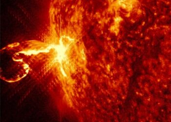 Çinli bilim insanları yıldız patlamalarını tahmin edecek yapay zeka modeli geliştirdi