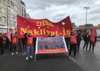 Nakliyat-İş Sendikası üyeleri 1 Mayıs için Saraçhane’de toplandı